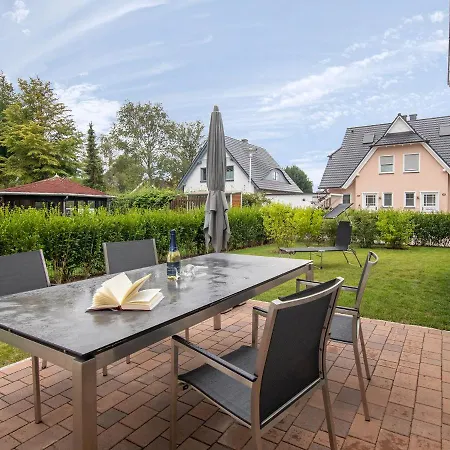 Haus Glebbe Appartement Zingst